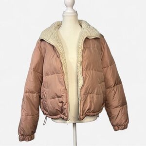 Hollister Women's pink Puffer Jacket with Sherpa Lining‎ Size Large